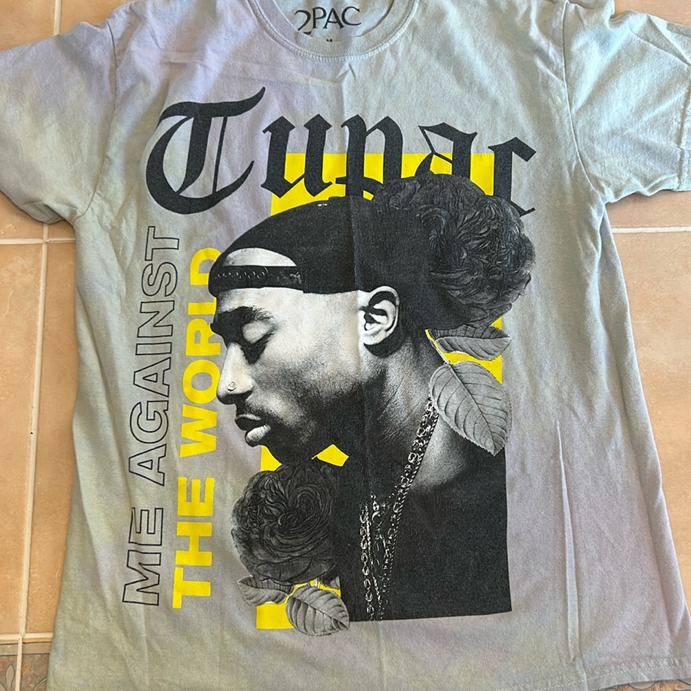 Vintage Tupac t-shirt